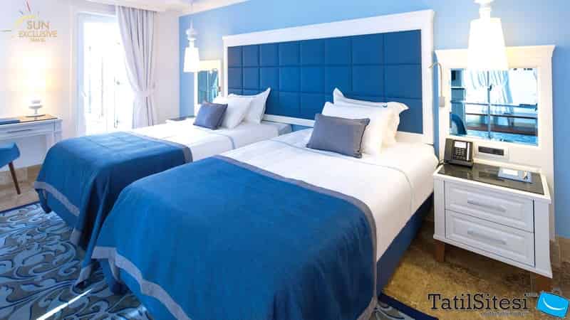 Cornelia Azure Villas